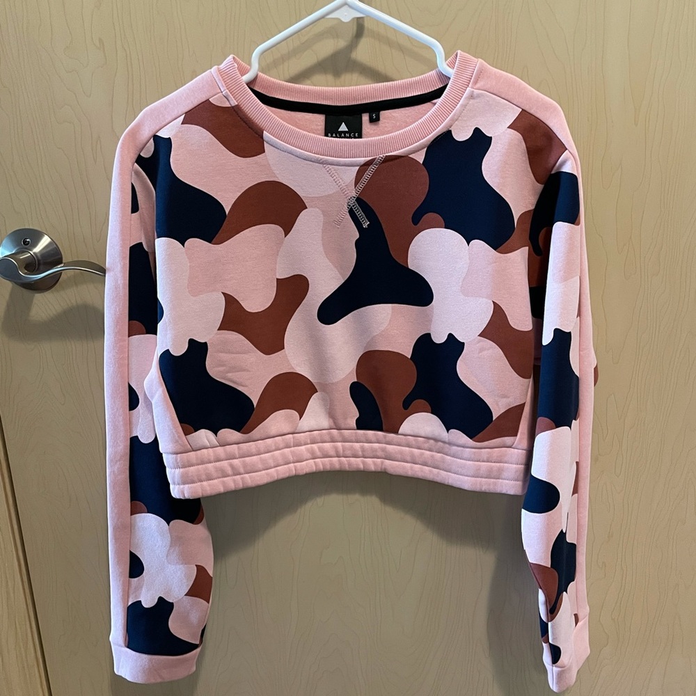 Balance Athletica Camo Crop Crewneck